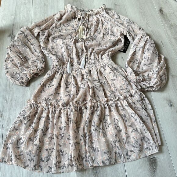 LOVESTITCH Reagan Floral Mini Dress M Nwt - Picture 6 of 8